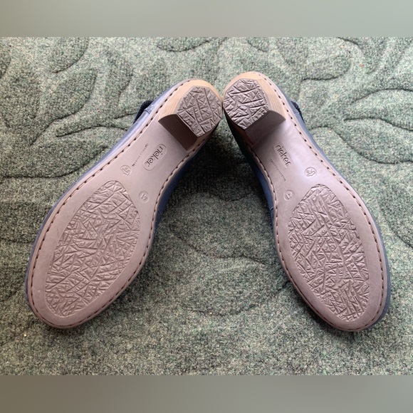 Rieker navy Mary Janes, low heel, EU 41 🌟Host Pick!🌟 - Picture 4 of 8
